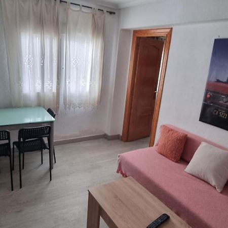 Lovely Three-Bedroom Apartment In Puerto De Sagunt Sagunto Eksteriør bilde