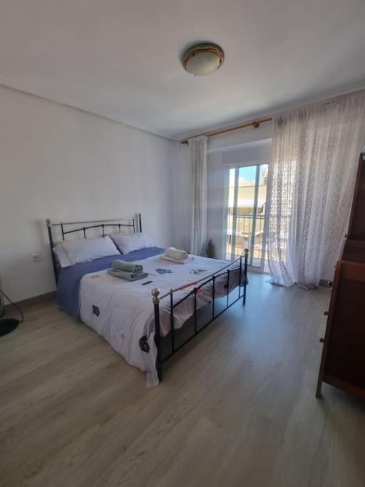 Lovely Three-Bedroom Apartment In Puerto De Sagunt Sagunto Eksteriør bilde