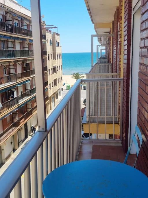 Lovely Three-Bedroom Apartment In Puerto De Sagunt Sagunto Eksteriør bilde