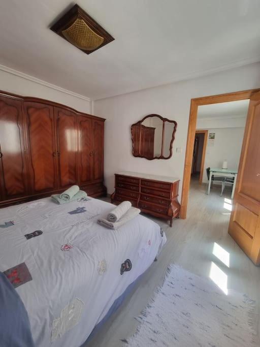 Lovely Three-Bedroom Apartment In Puerto De Sagunt Sagunto Eksteriør bilde